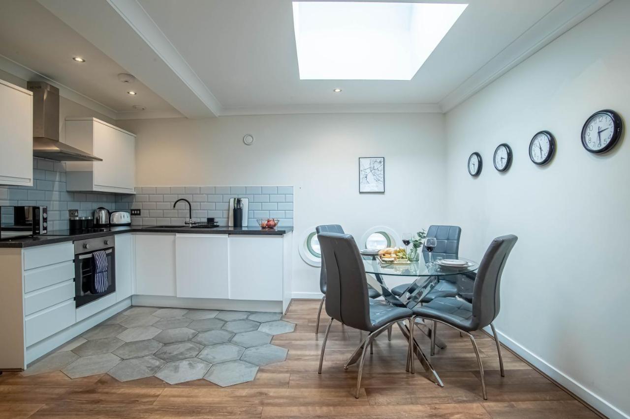 Luxe Apartments Near Albert Docks - 3 Graces - Liverpool One - Business, Contract & Corporate Ready Eksteriør bilde