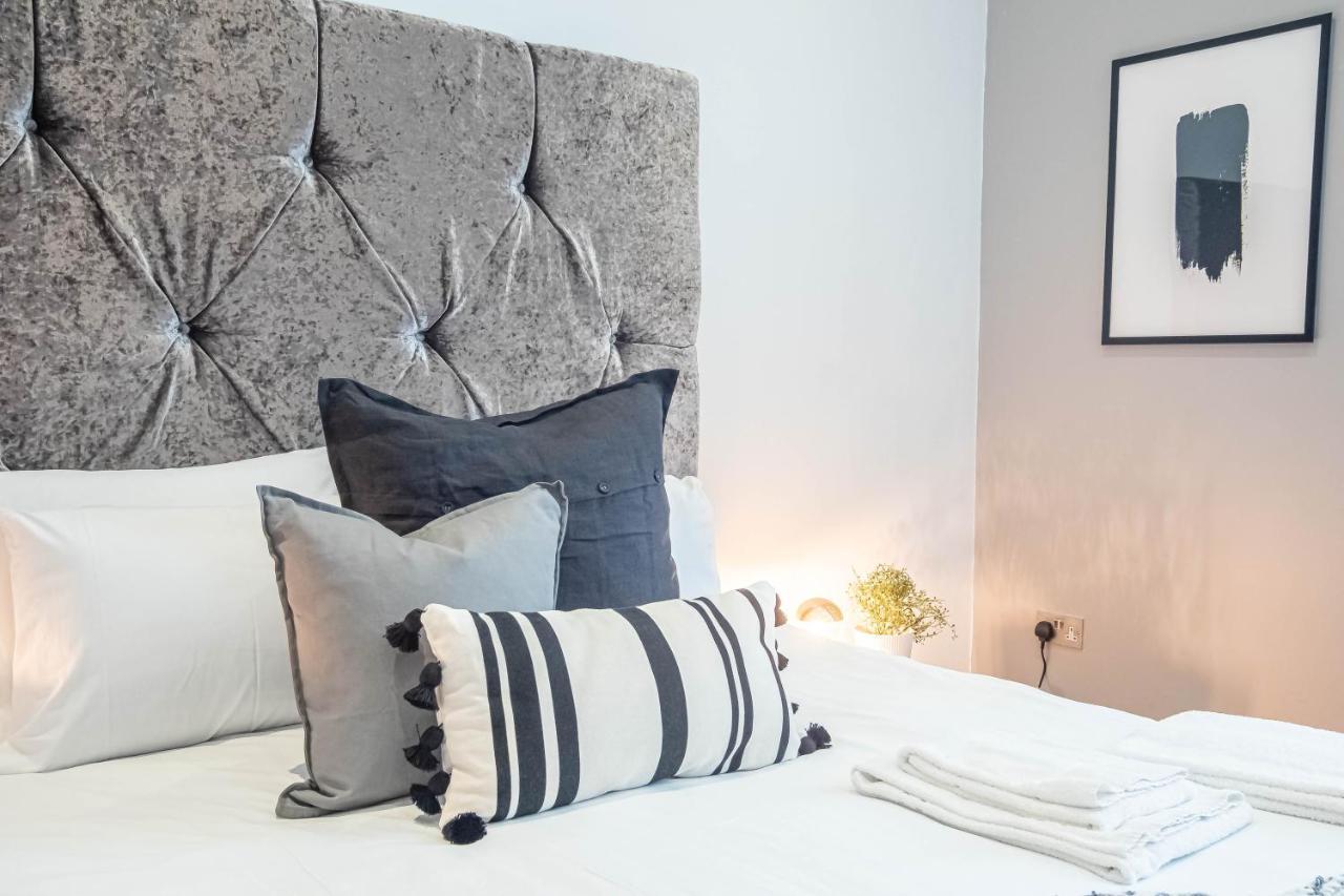 Luxe Apartments Near Albert Docks - 3 Graces - Liverpool One - Business, Contract & Corporate Ready Eksteriør bilde