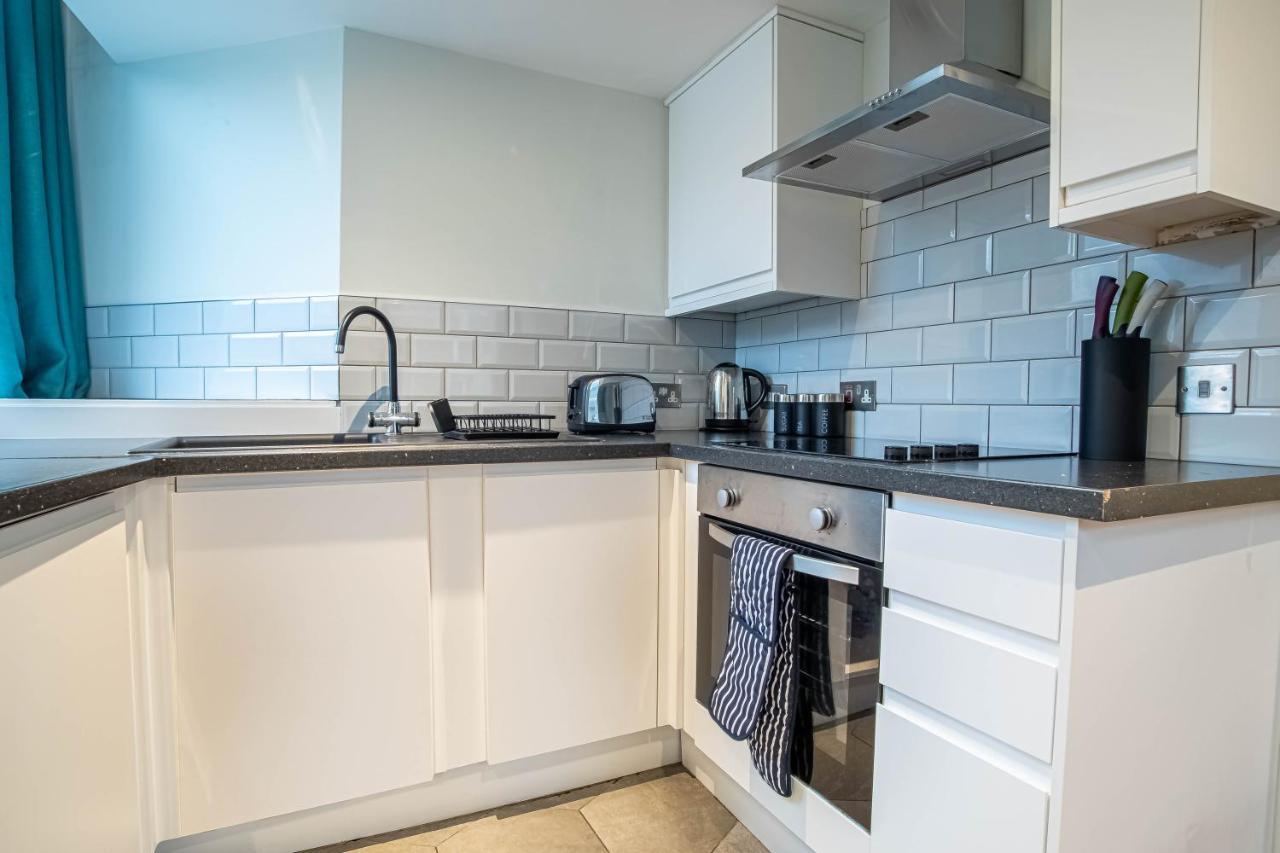 Luxe Apartments Near Albert Docks - 3 Graces - Liverpool One - Business, Contract & Corporate Ready Eksteriør bilde