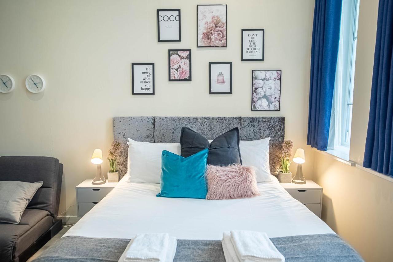 Luxe Apartments Near Albert Docks - 3 Graces - Liverpool One - Business, Contract & Corporate Ready Eksteriør bilde