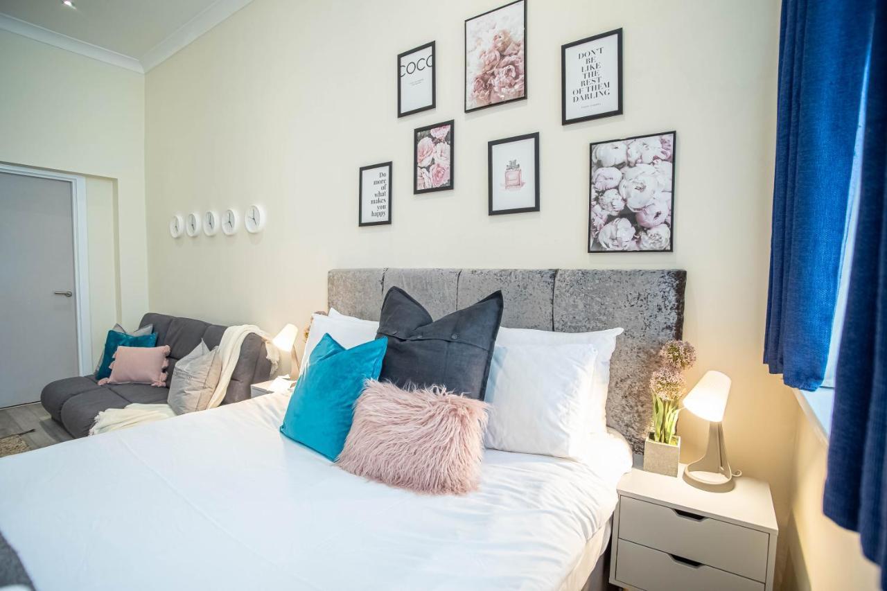 Luxe Apartments Near Albert Docks - 3 Graces - Liverpool One - Business, Contract & Corporate Ready Eksteriør bilde
